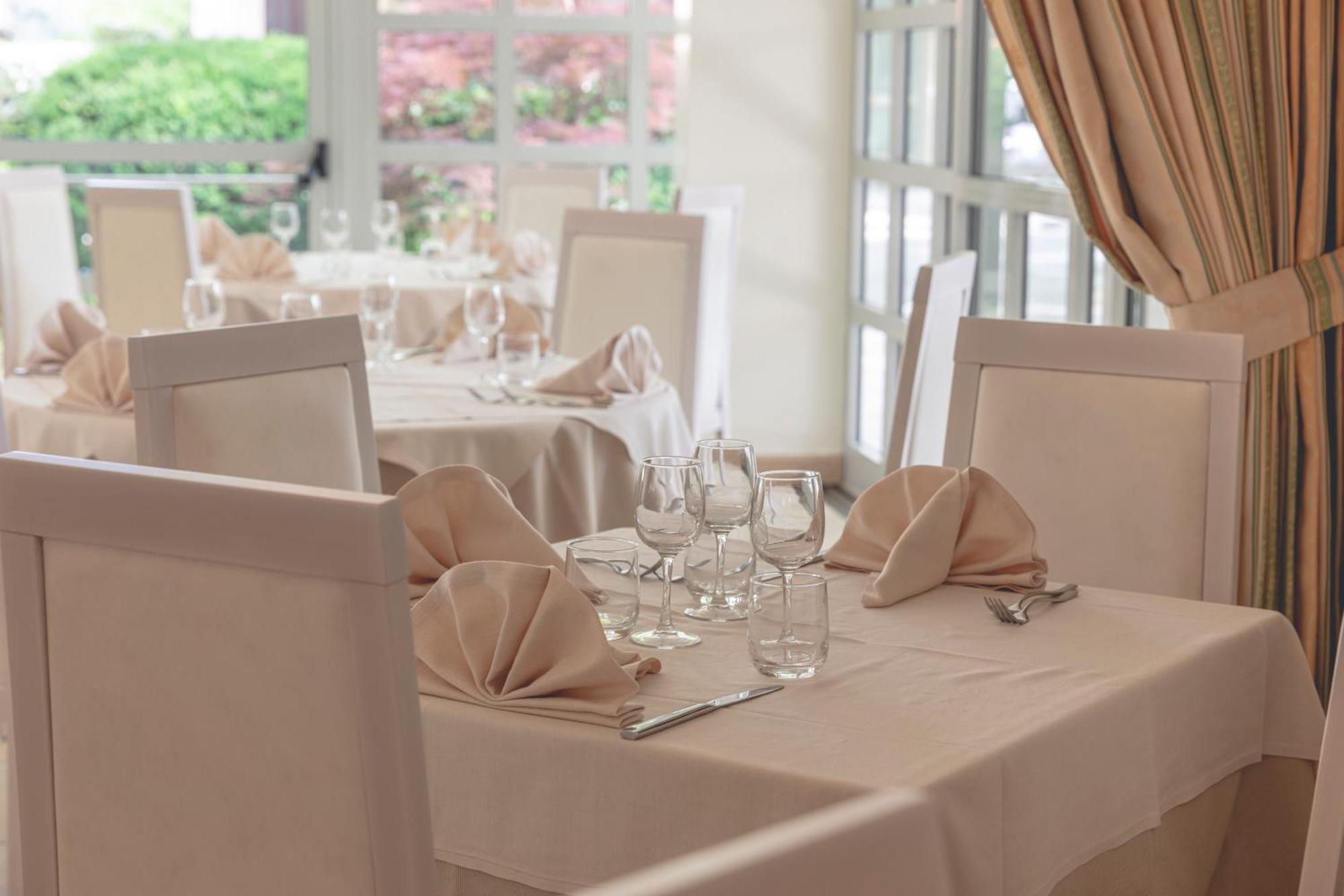 Hotel Athena Cervia Exterior photo