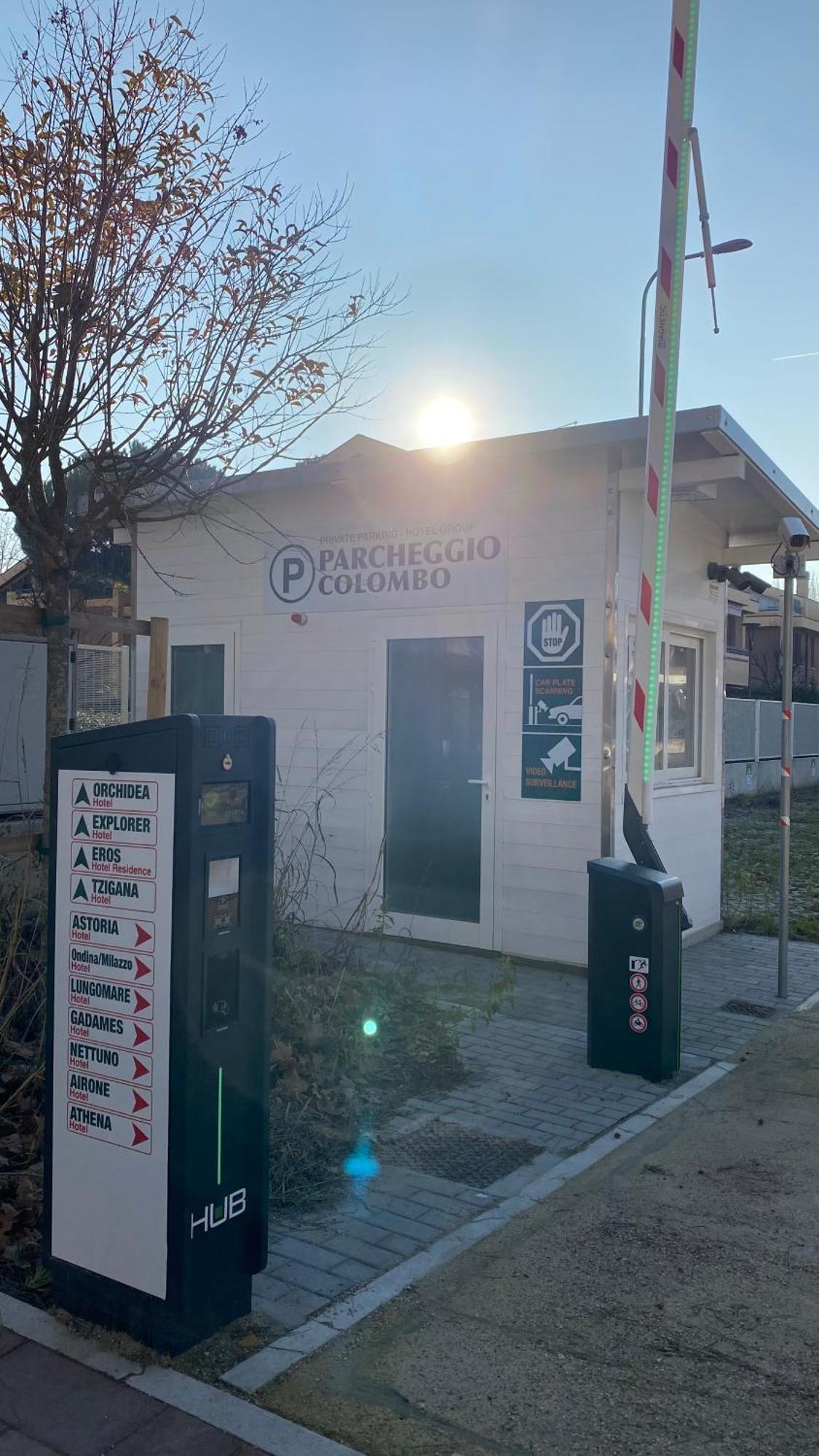Hotel Athena Cervia Exterior photo